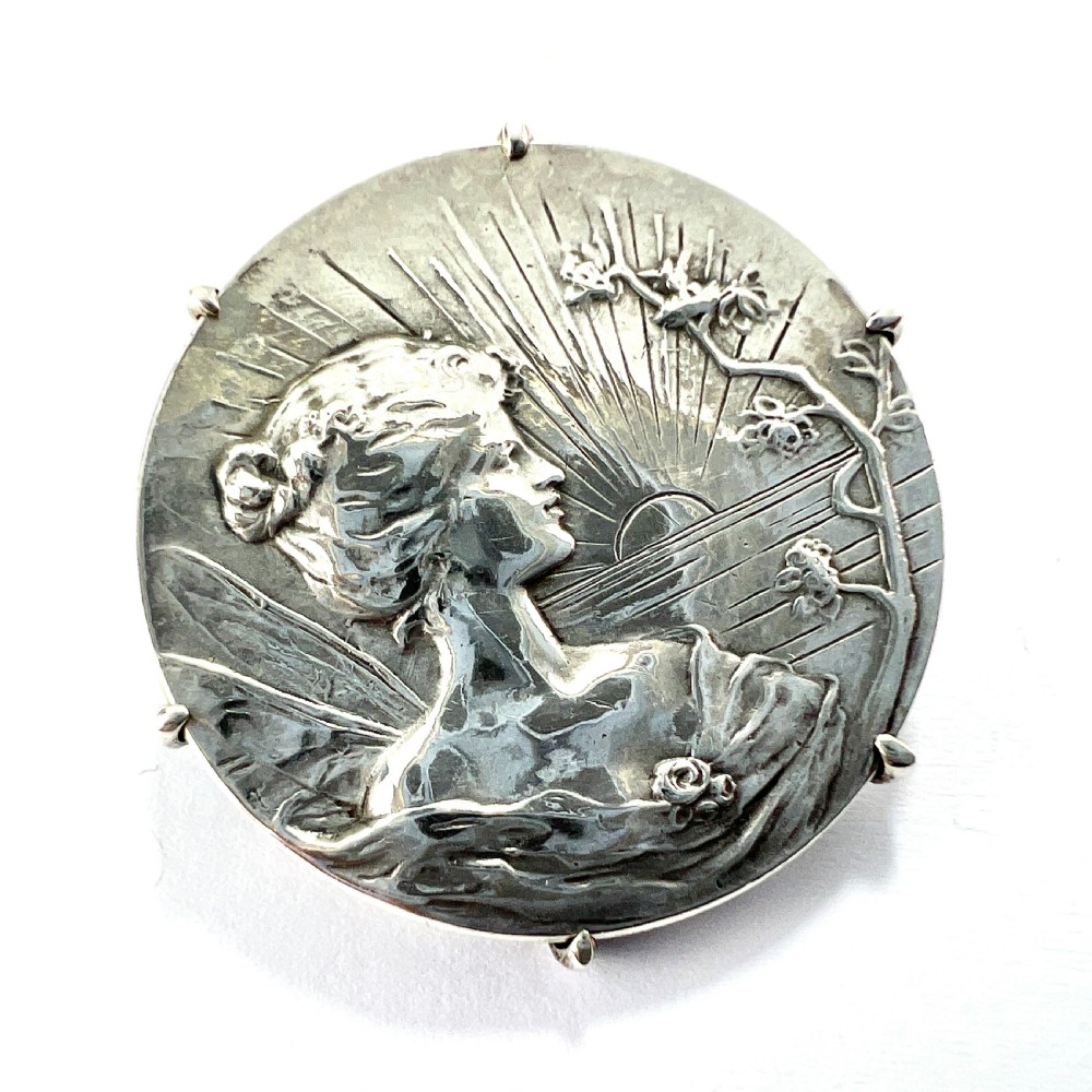 French Art Nouveau Silver Medallion Brooch View II