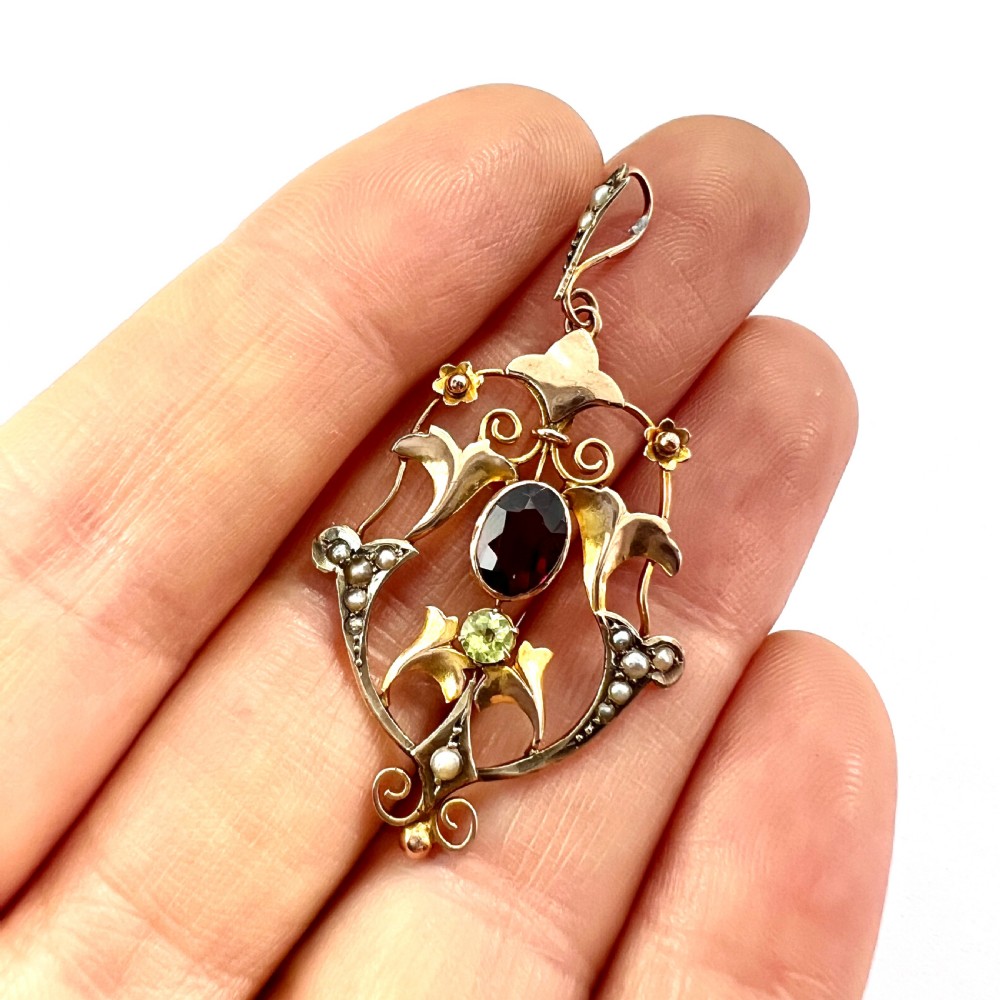 Edwardian 9CT Rose Gold Pearl Garnet and Peridot Lavalier Pendant View VI