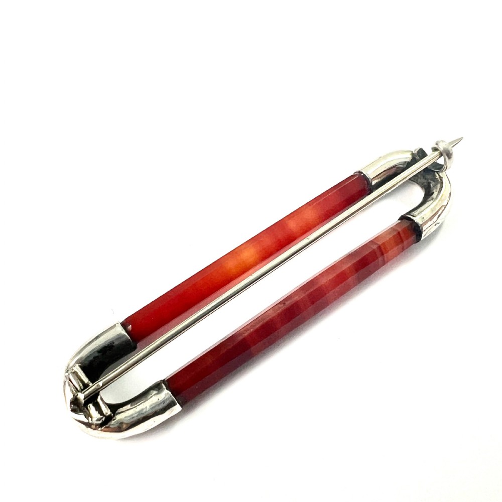 Victorian Scottish Agate Silver Kilt Pin Brooch View III