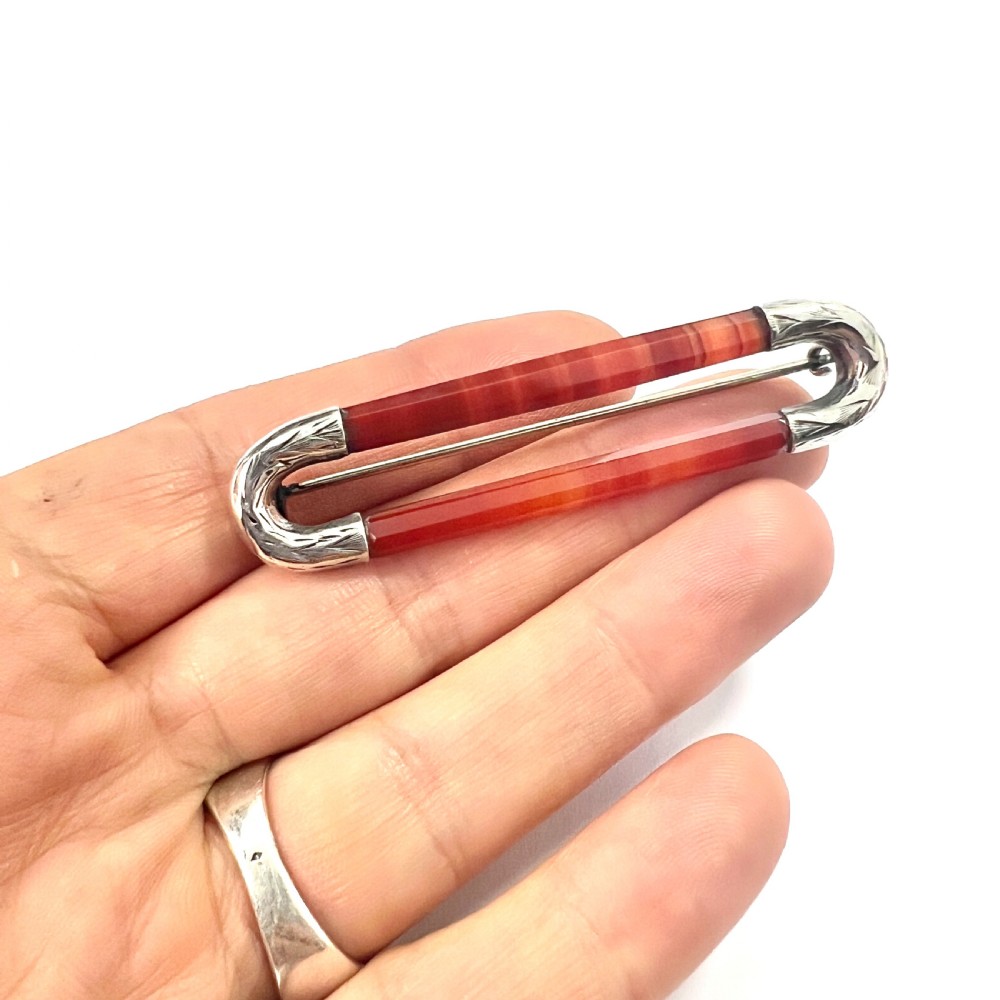 Victorian Scottish Agate Silver Kilt Pin Brooch View IV