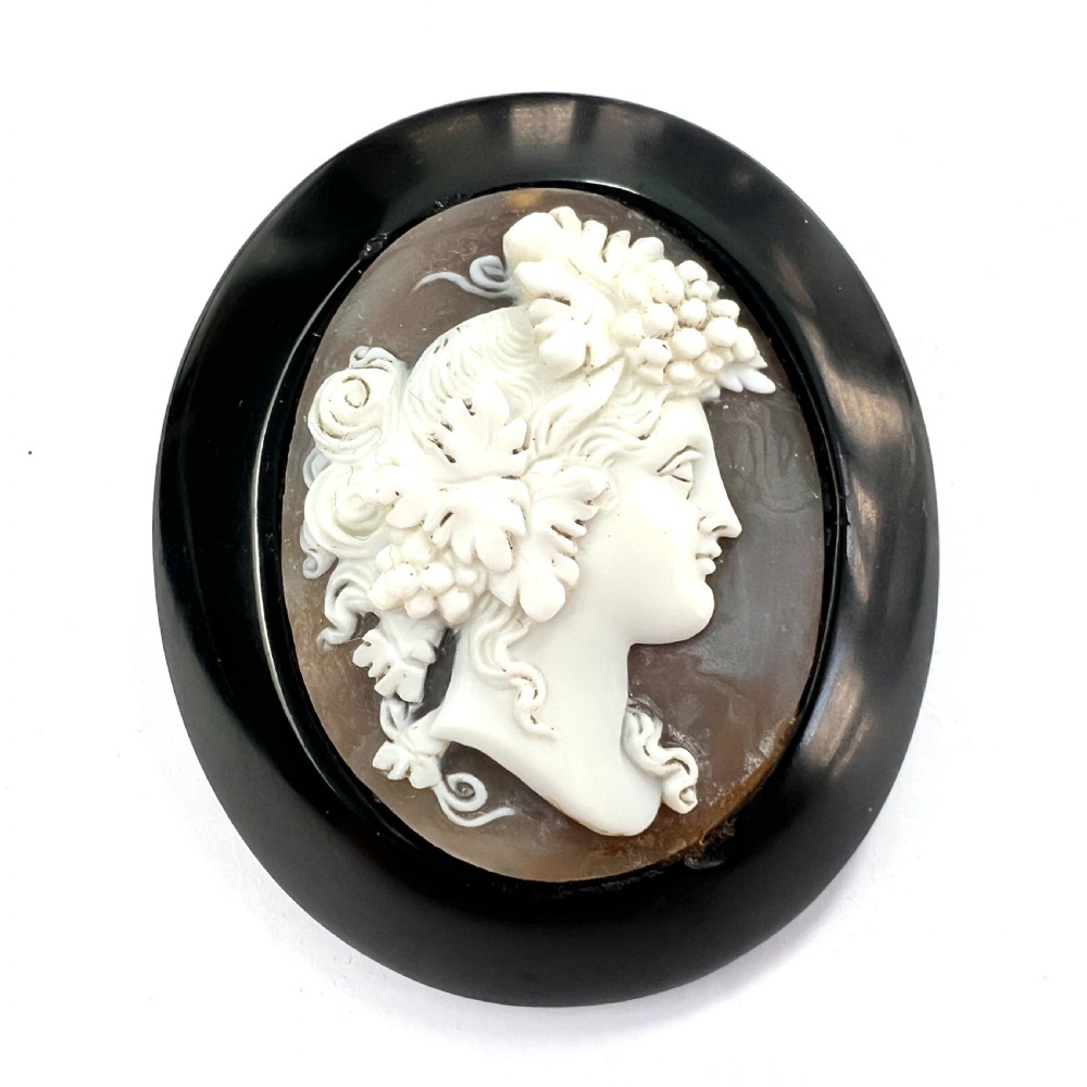 Victorian Carved Shell Bacchus Cameo Brooch 