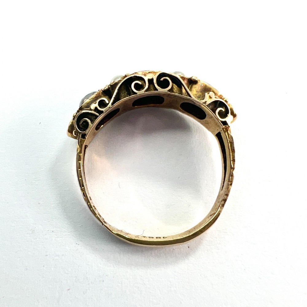 Georgian 18CT Gold Garnet and Pearl Ring  View VII