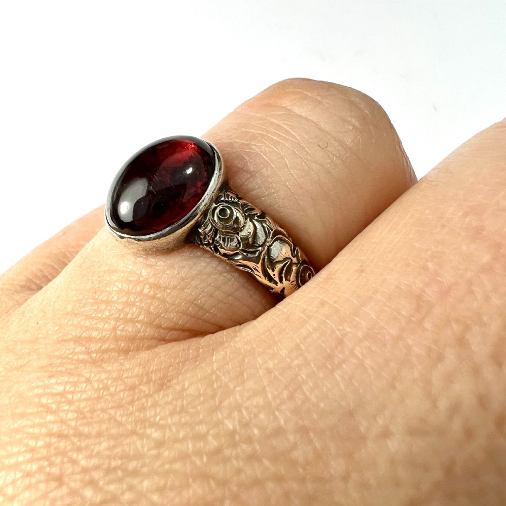 Georgian Silver and Gold Cased Garnet Solitaire Ring View X