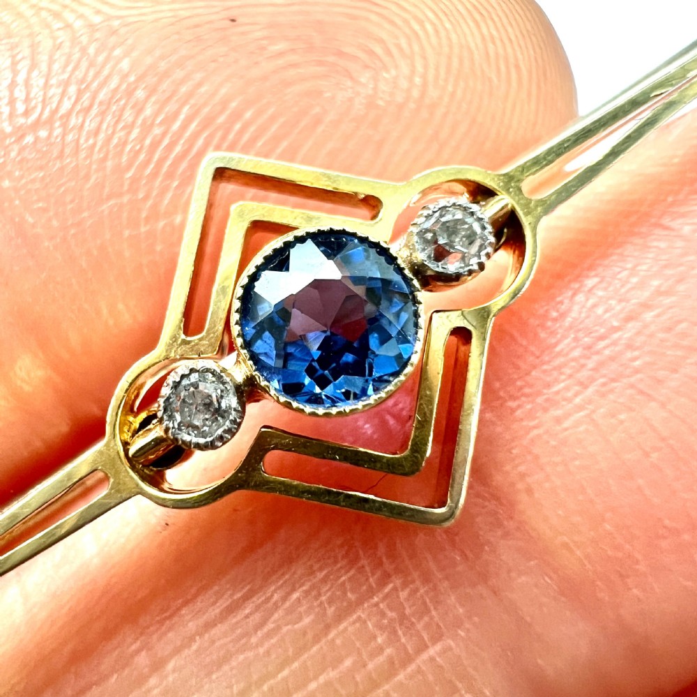 Antique 15CT Gold Sapphire and Diamond Bar Brooch View V