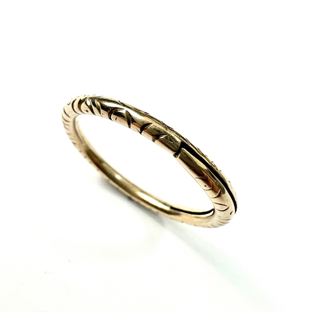 Georgian 9CT Gold Engraved Split Ring View VII