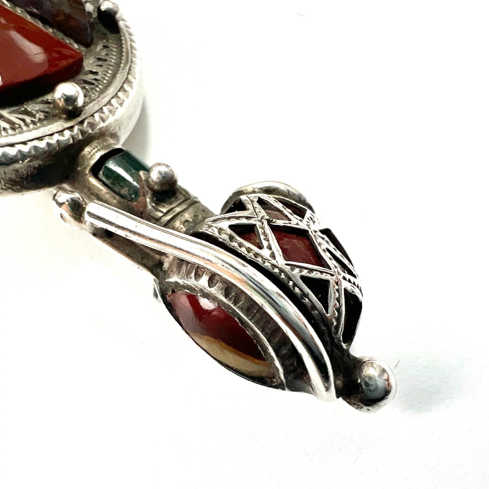 Large Victorian Scottish Agate Silver Sword and Shield Brooch View IV
