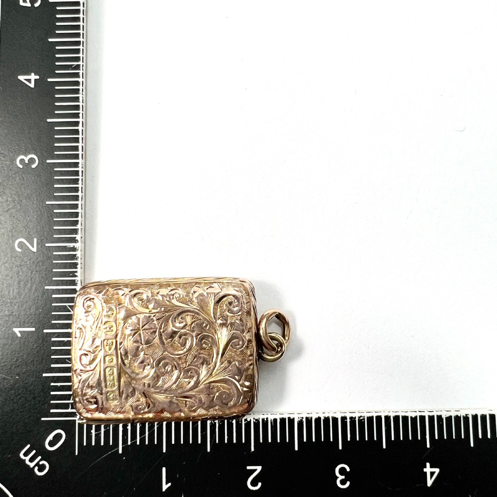 Edwardian 1906 9CT Gold Rectangular Locket Pendant View VI