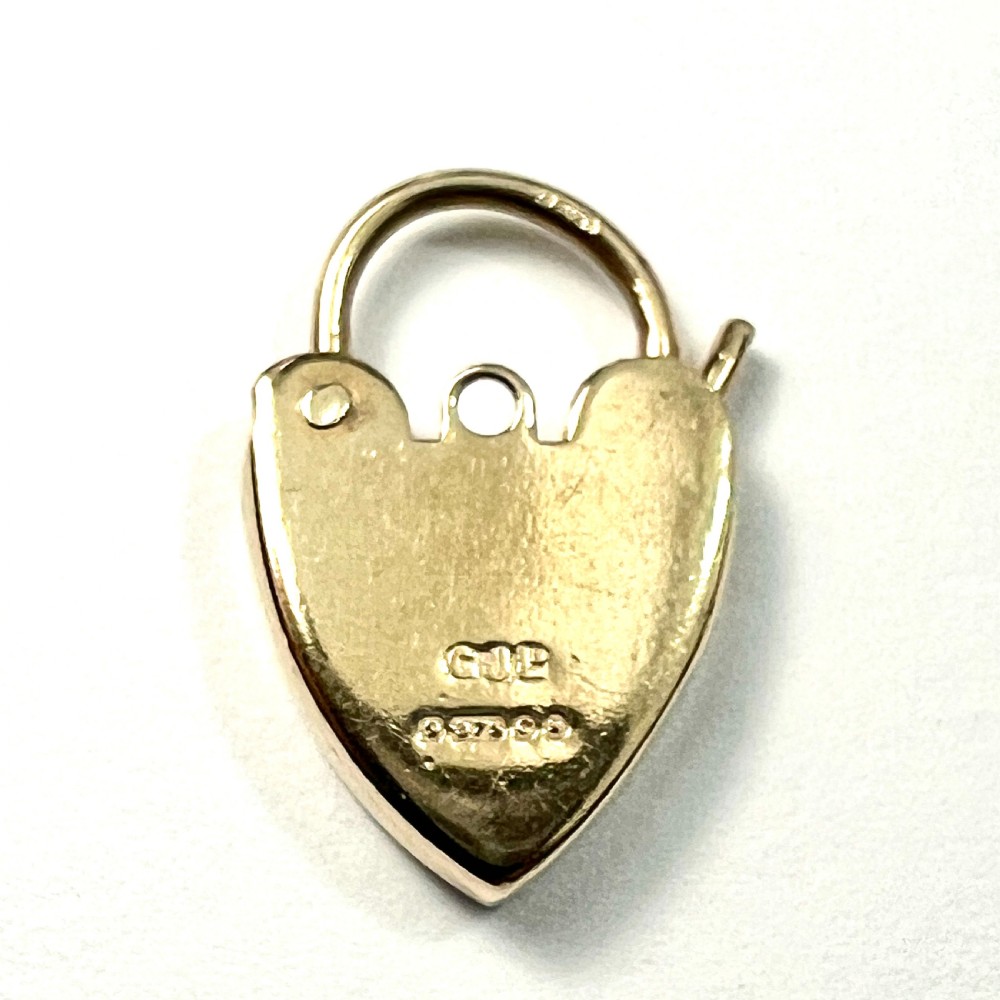 Vintage 9CT Gold Engraved Heart Padlock Charm Pendant View VII