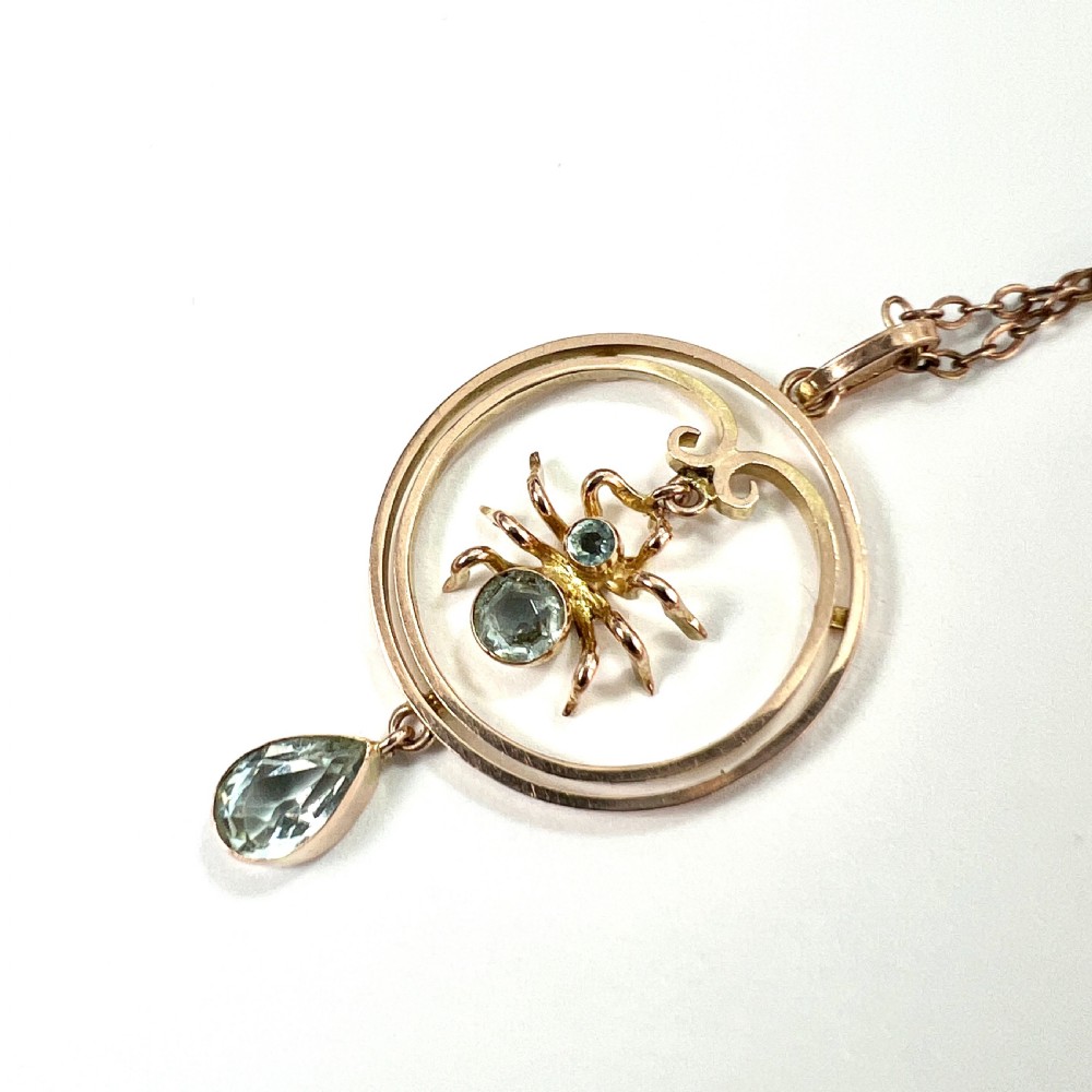 Edwardian 9CT Gold Spider Pendant and Chain Necklace View III