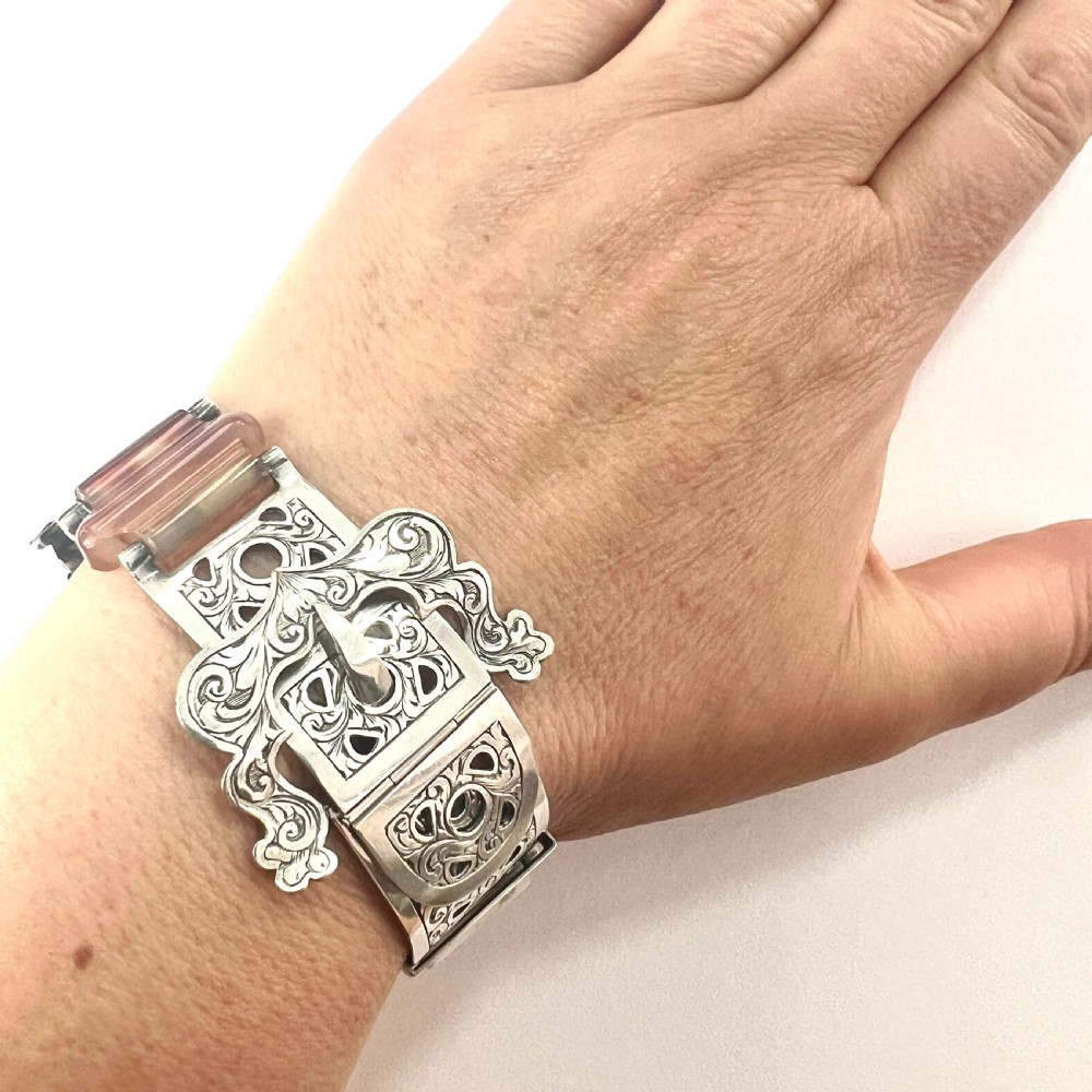 Victorian Scottish Agate Silver Buckle Bracelet View VIII