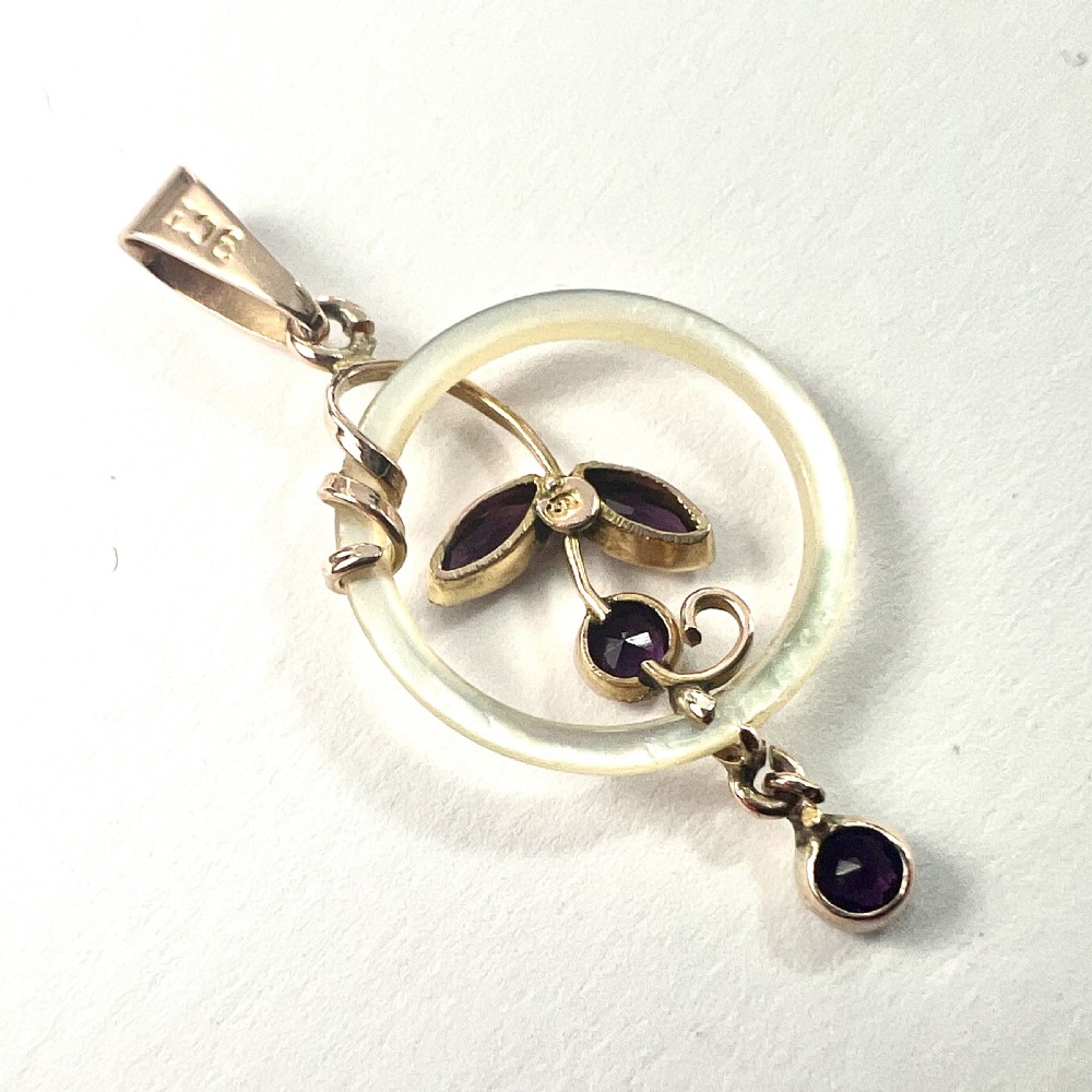 Rare Edwardian 9CT Gold Mother of Pearl Hoop Pendant • Boxed View V