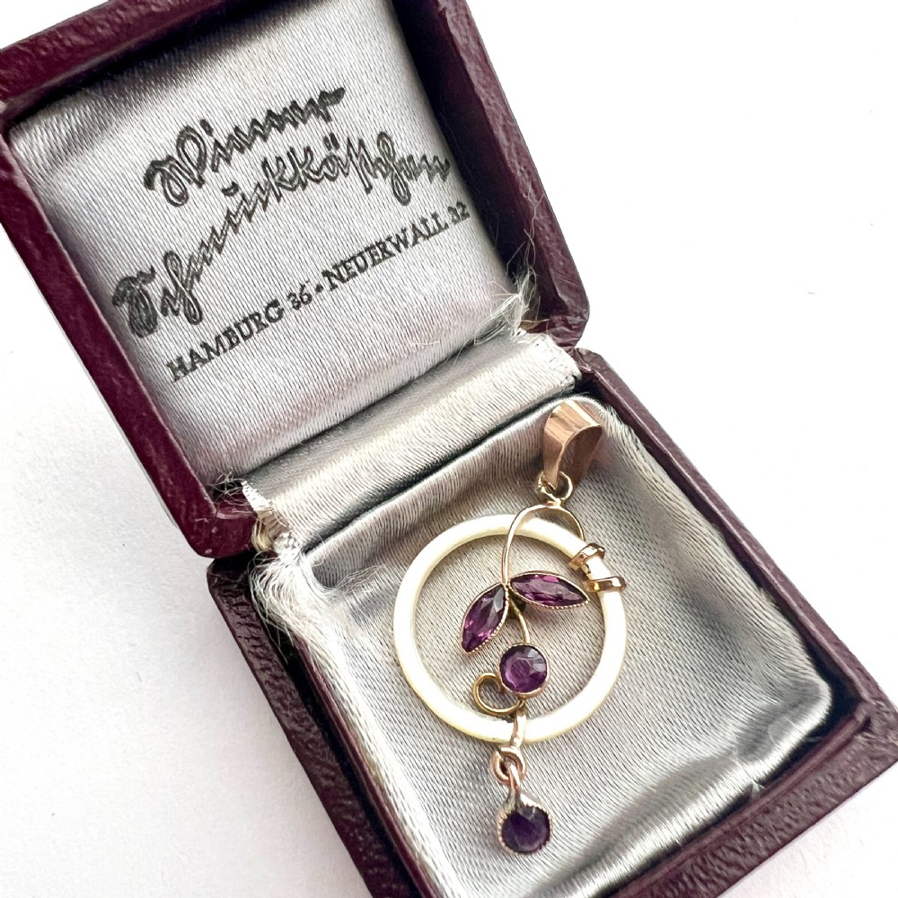 Rare Edwardian 9CT Gold Mother of Pearl Hoop Pendant • Boxed View X