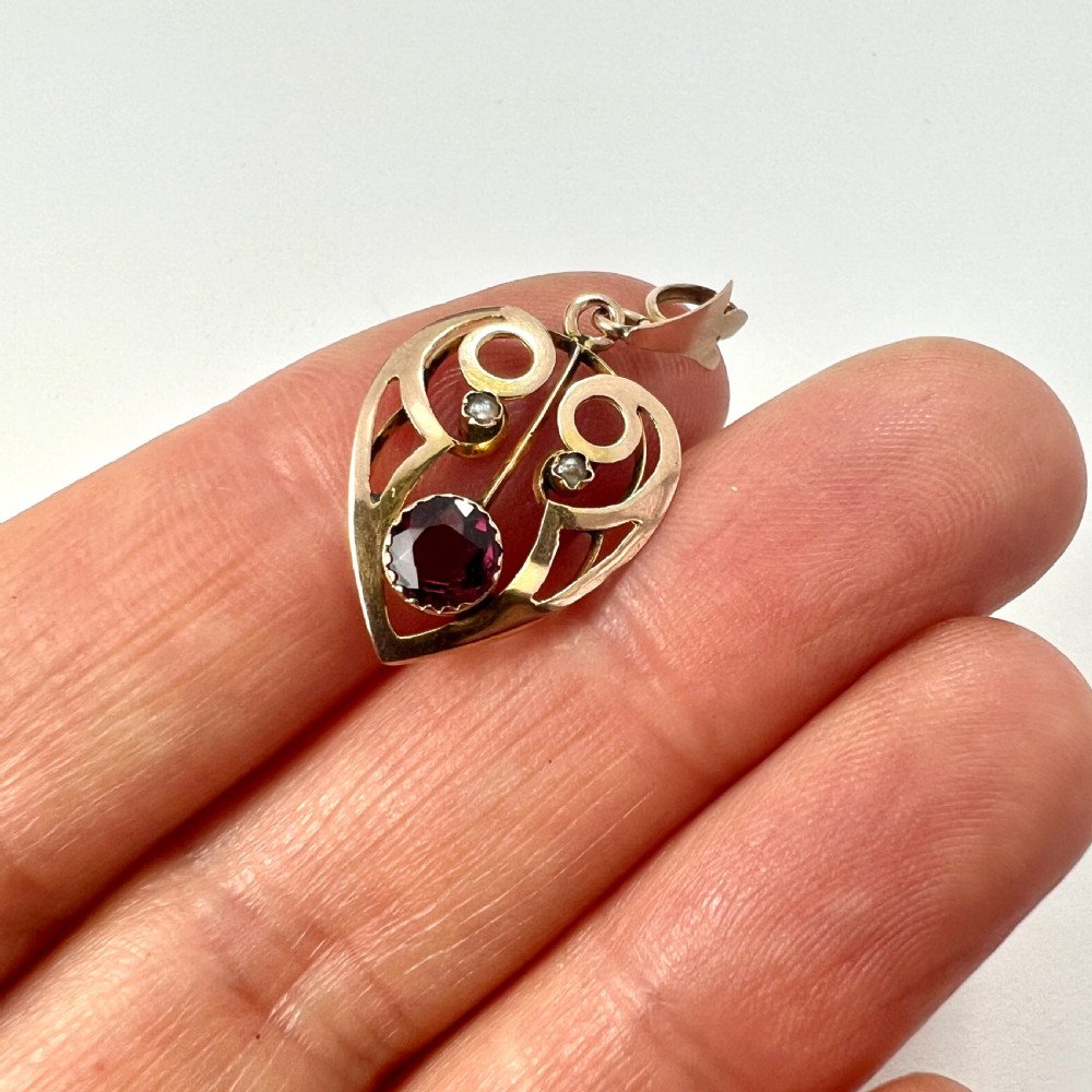 Antique Edwardian Heart Lavalier Pendant • 9CT Gold, Garnet, Pearl View VII