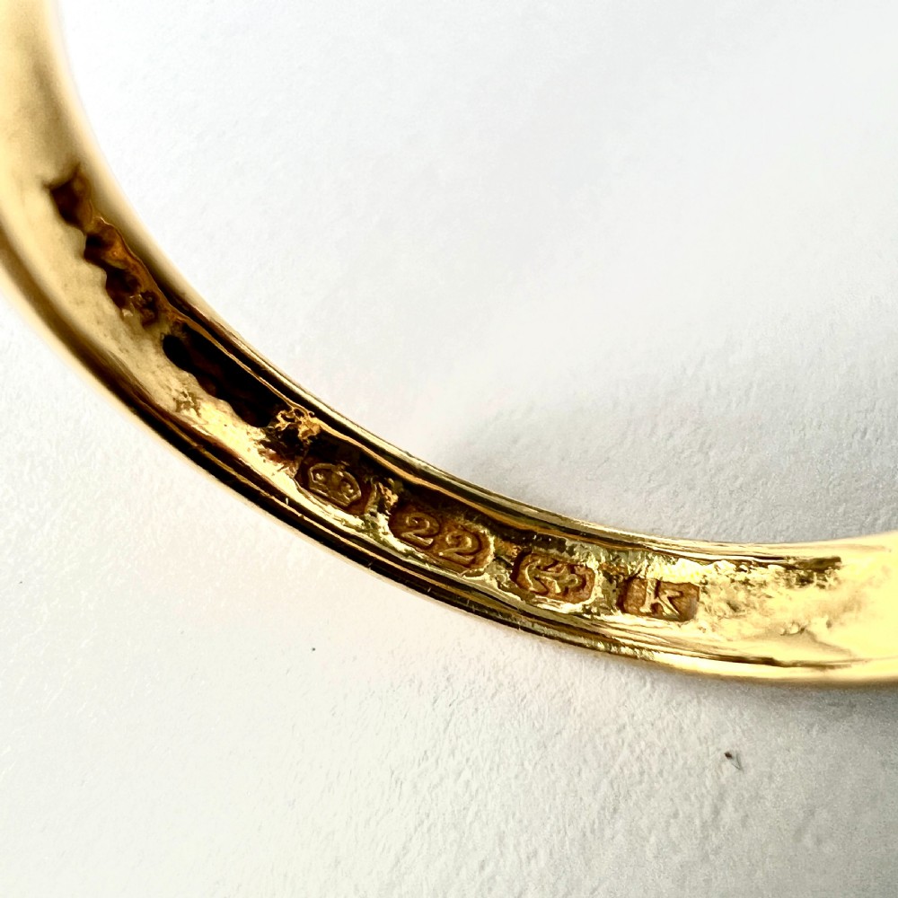 1909 Edwardian 22CT Gold Wedding Ring  View VII