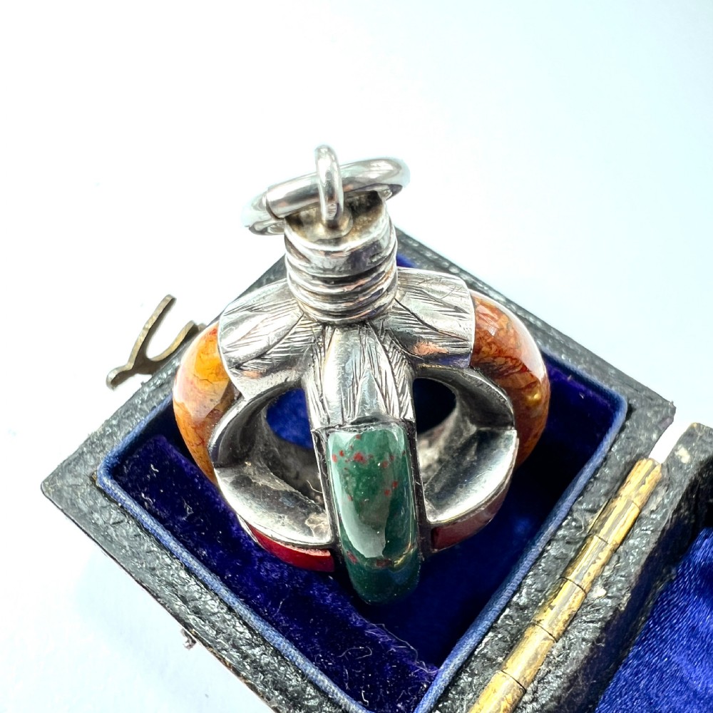 Rare Scottish Victorian Agate Silver Cage Pendant View IV
