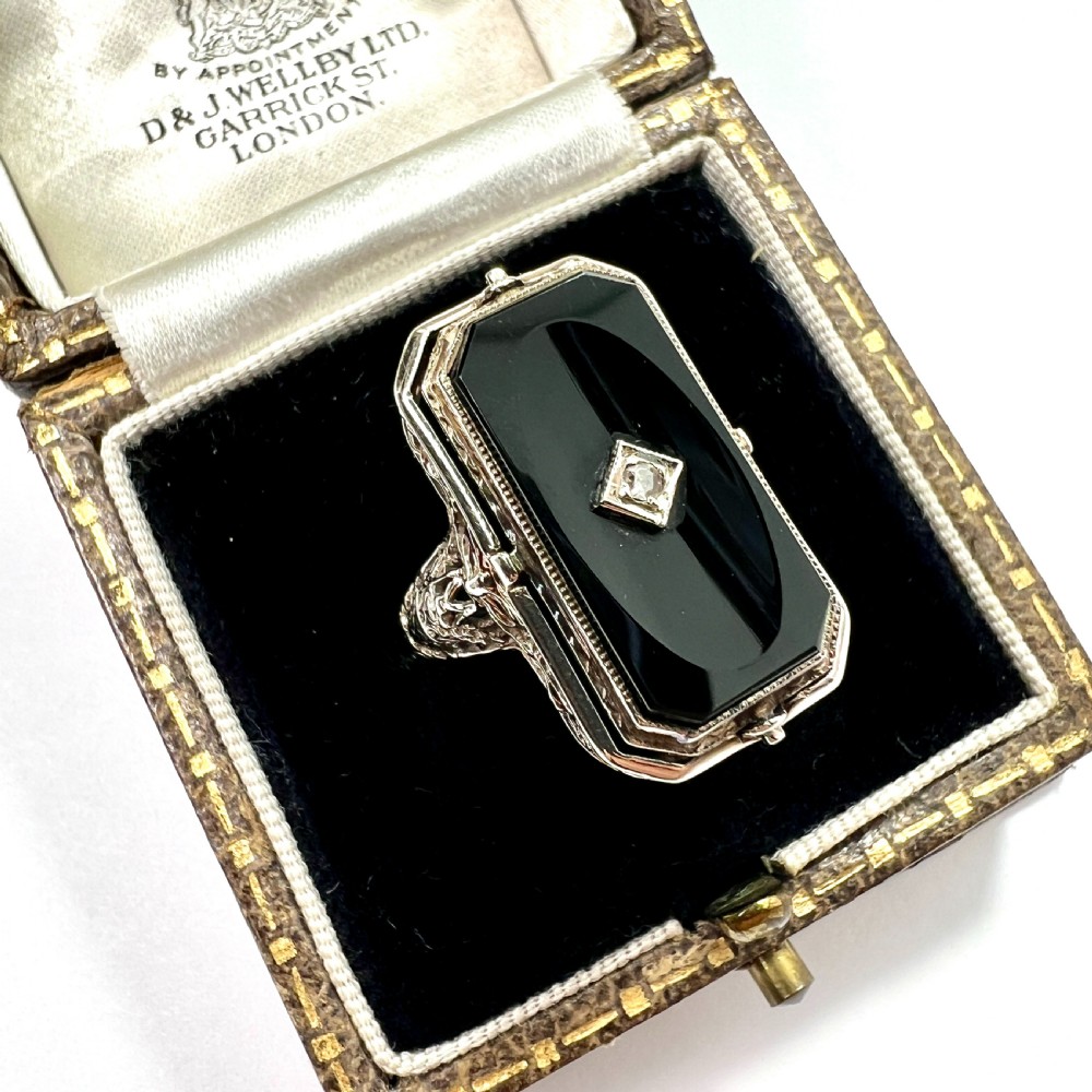 Art Deco 14CT White Gold Diamond Reversible Cameo Flip Ring View III