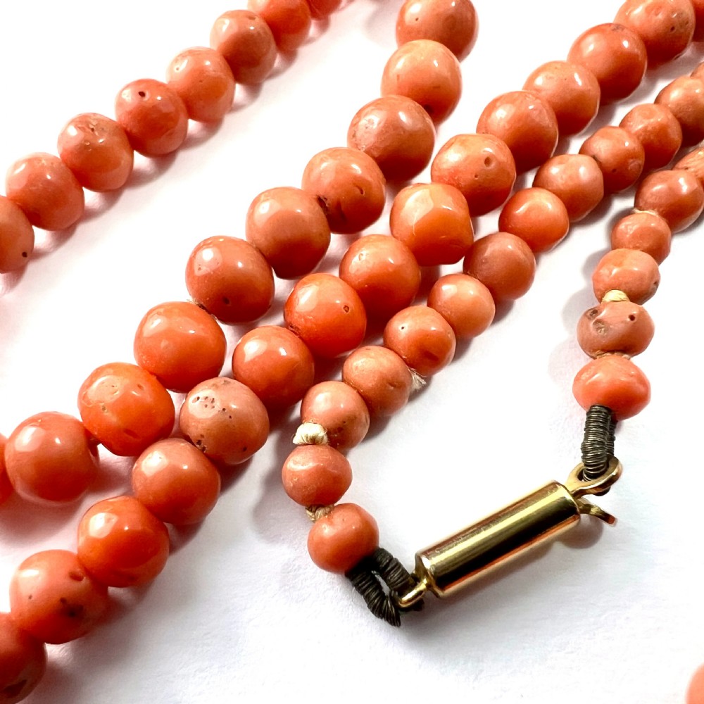 Antique 9CT Gold Clasp Graduated Coral Bead Necklace View V