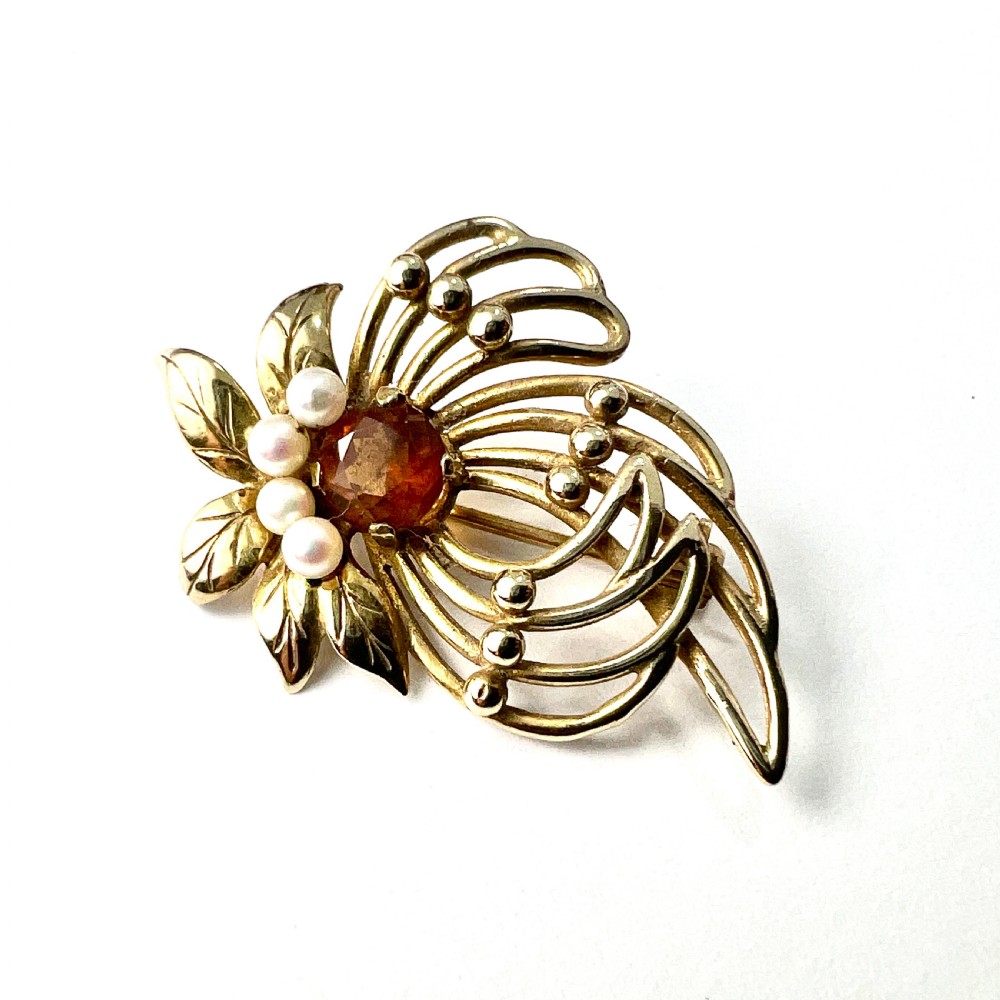 Vintage 9CT Gold 1960s Modernist Citrine and Pearl Flower Brooch