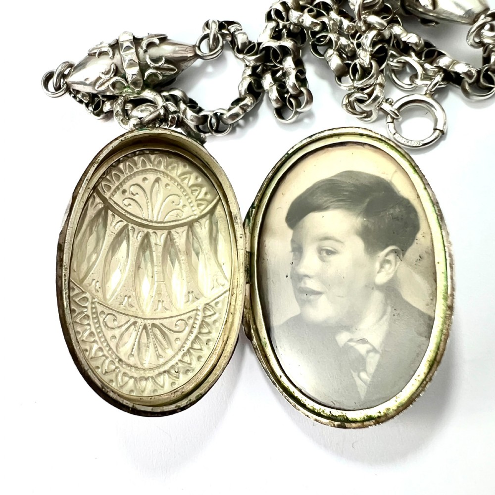 Rare Edwardian Silver Photograph Locket Pendant Necklace View X