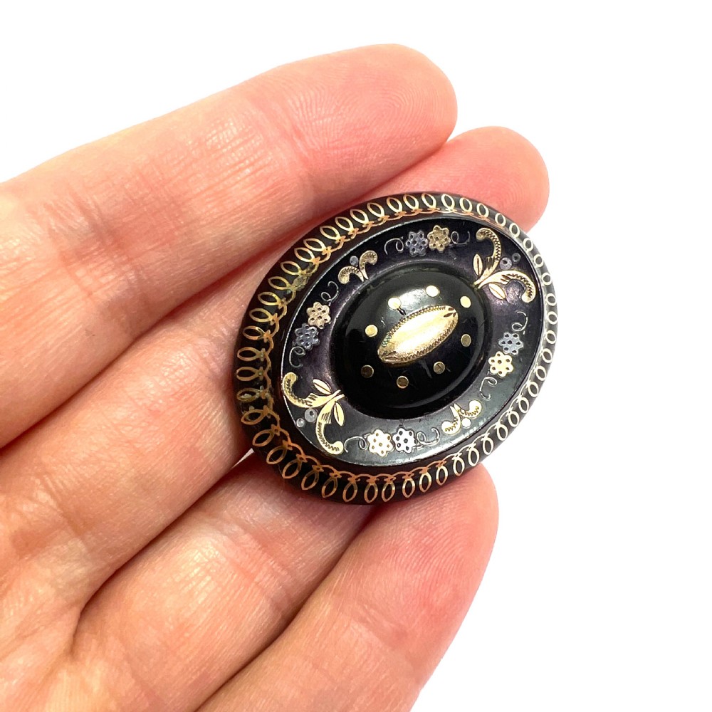 Victorian Pique Work Brooch in Gold and Silver View III