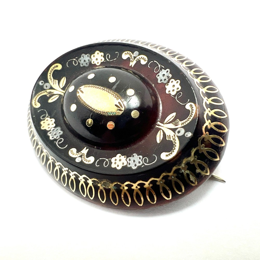 Victorian Pique Work Brooch in Gold and Silver View VI