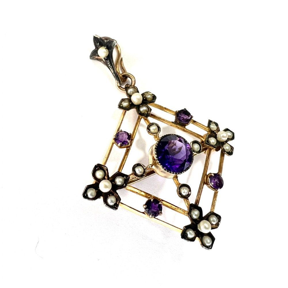 Edwardian 9CT Gold Amethyst Pearl Lavalier Pendant View II