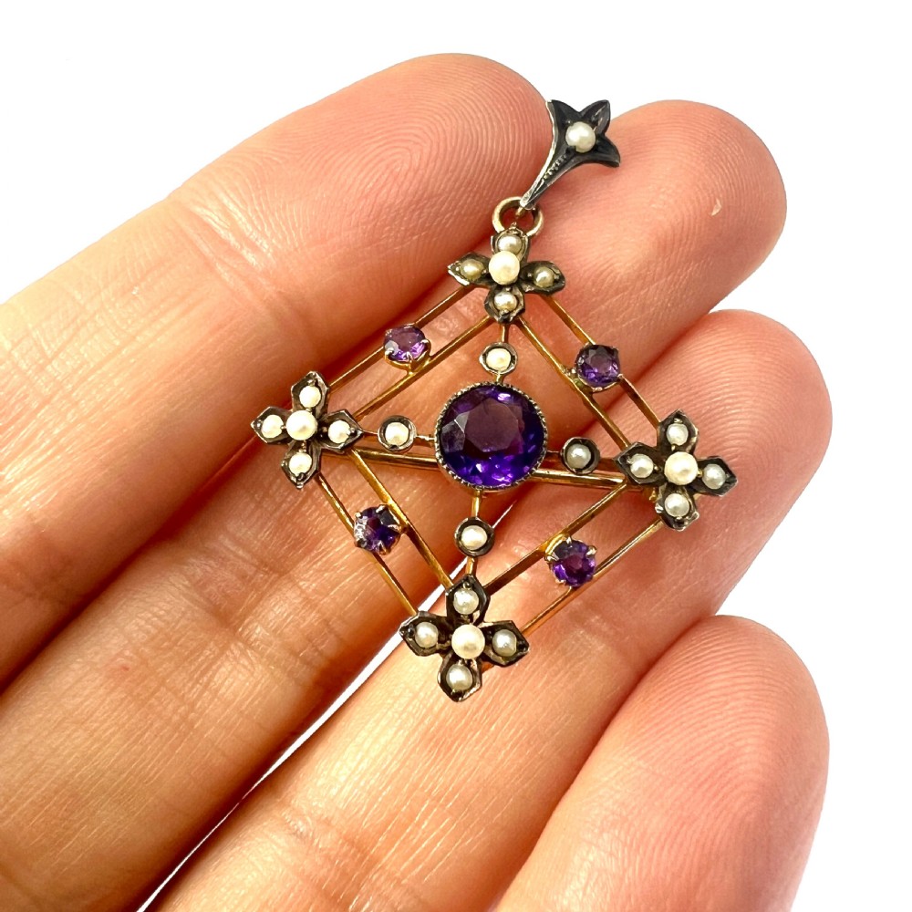 Edwardian 9CT Gold Amethyst Pearl Lavalier Pendant View VII