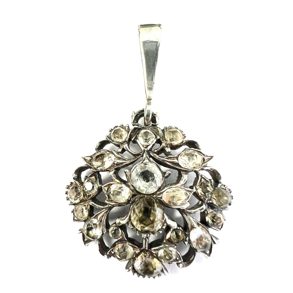 Georgian Secret Bee Silver Black Dot Paste Pendant 
