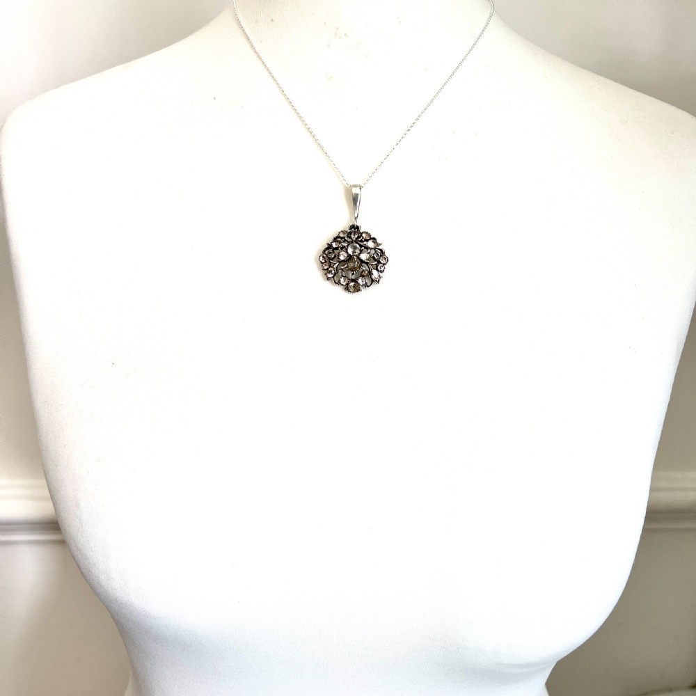 Georgian Secret Bee Silver Black Dot Paste Pendant  View VI