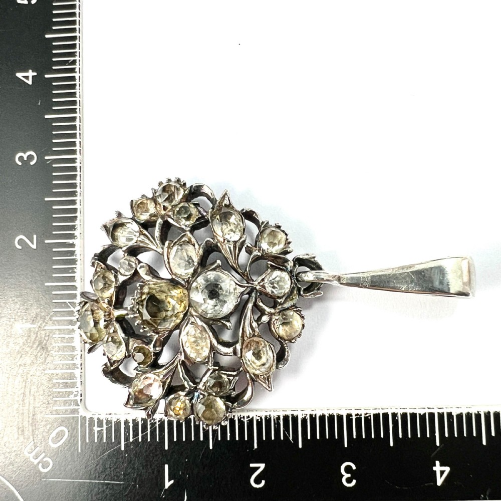 Georgian Secret Bee Silver Black Dot Paste Pendant  View VII