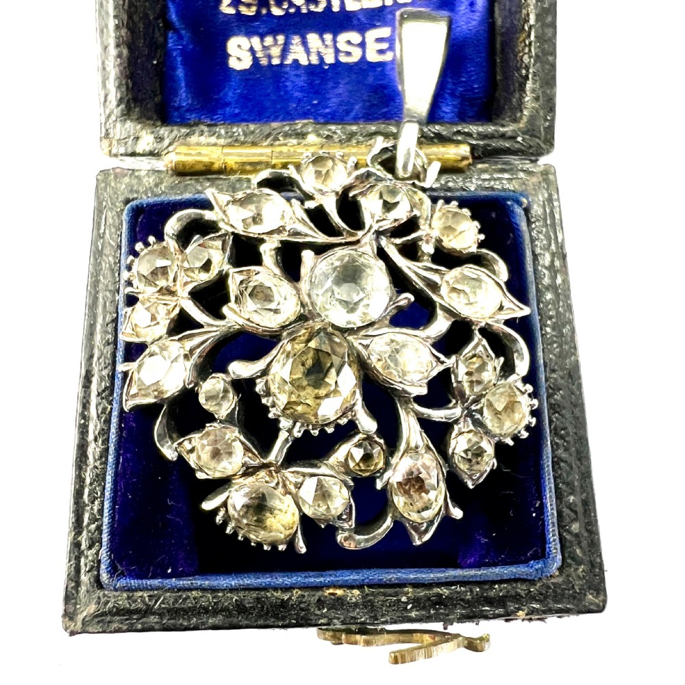 Georgian Secret Bee Silver Black Dot Paste Pendant  View IX