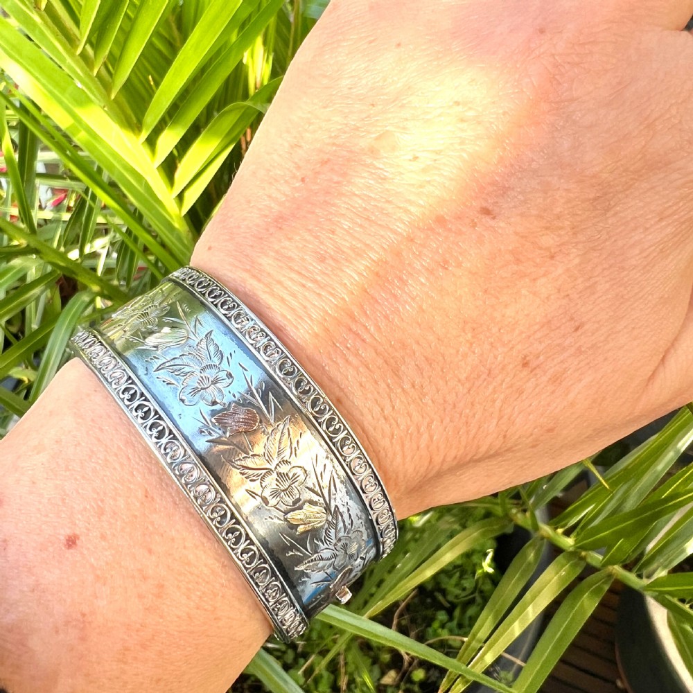 Victorian Silver and Gold Hinged Flower Bangle View XI