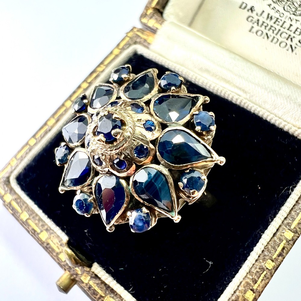 Large Vintage 14CT Gold Sapphire Thai Princess Ring View II