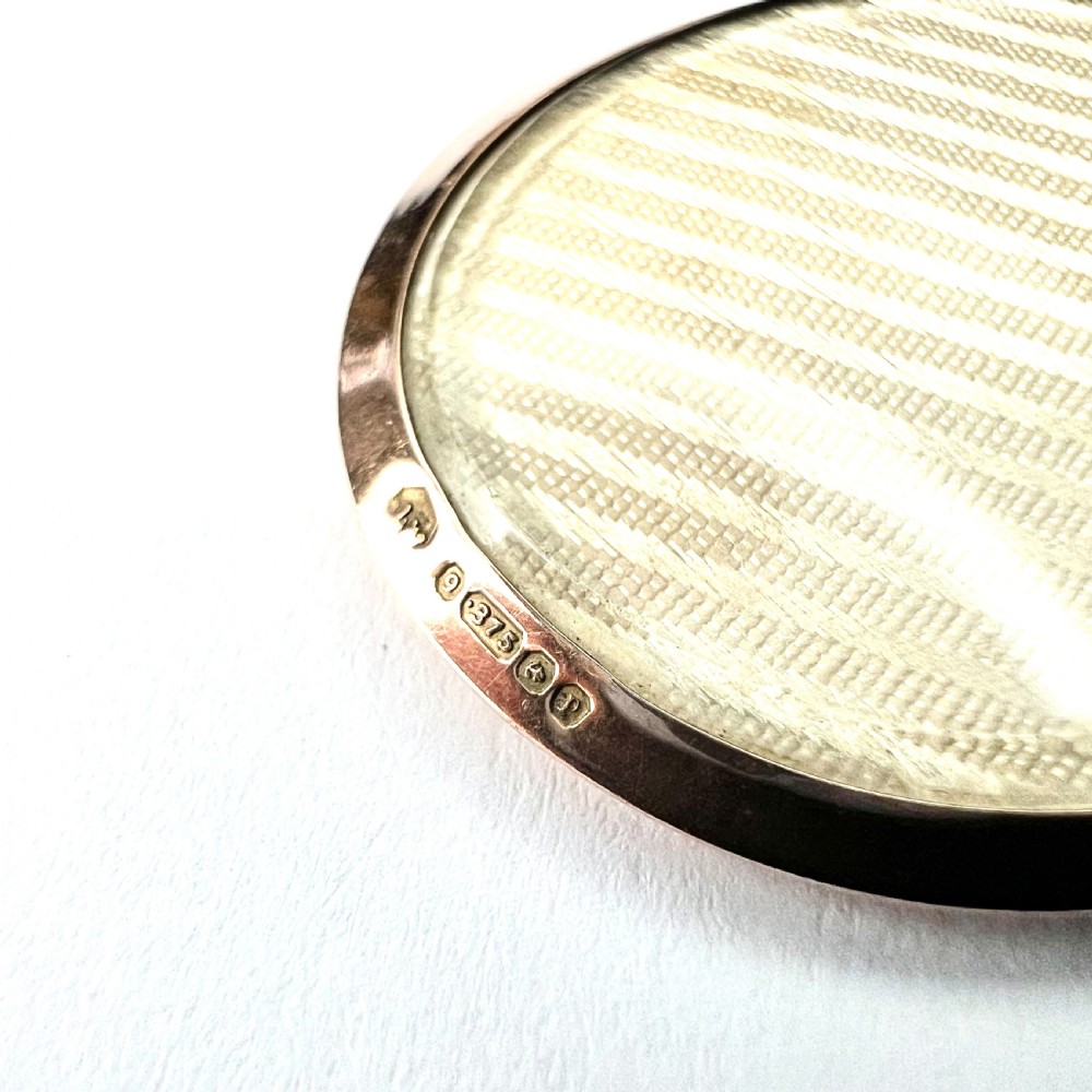 Edwardian 9CT Gold Top Screw Locket Pendant View III