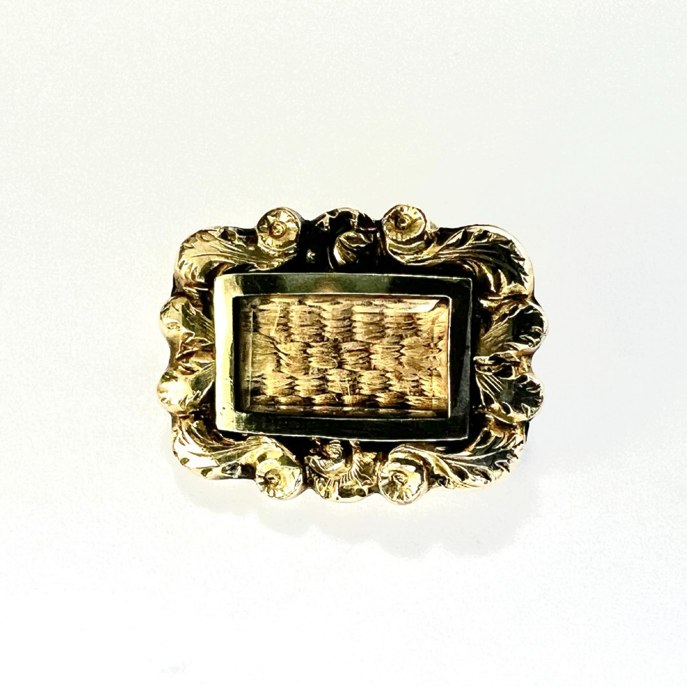Tiny Georgian Gold Cased Hair Mourning Brooch View VIII