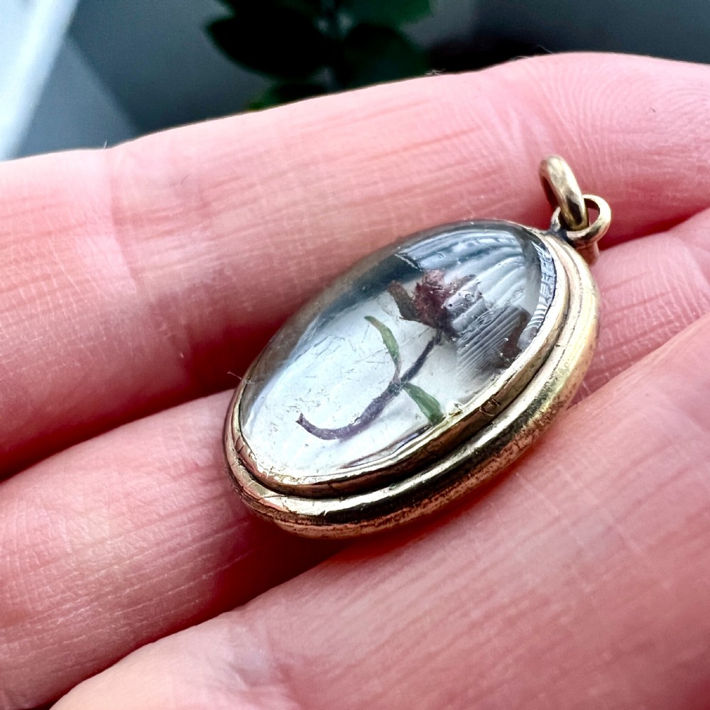 Victorian Locket Pendant with Dried Flower View IV