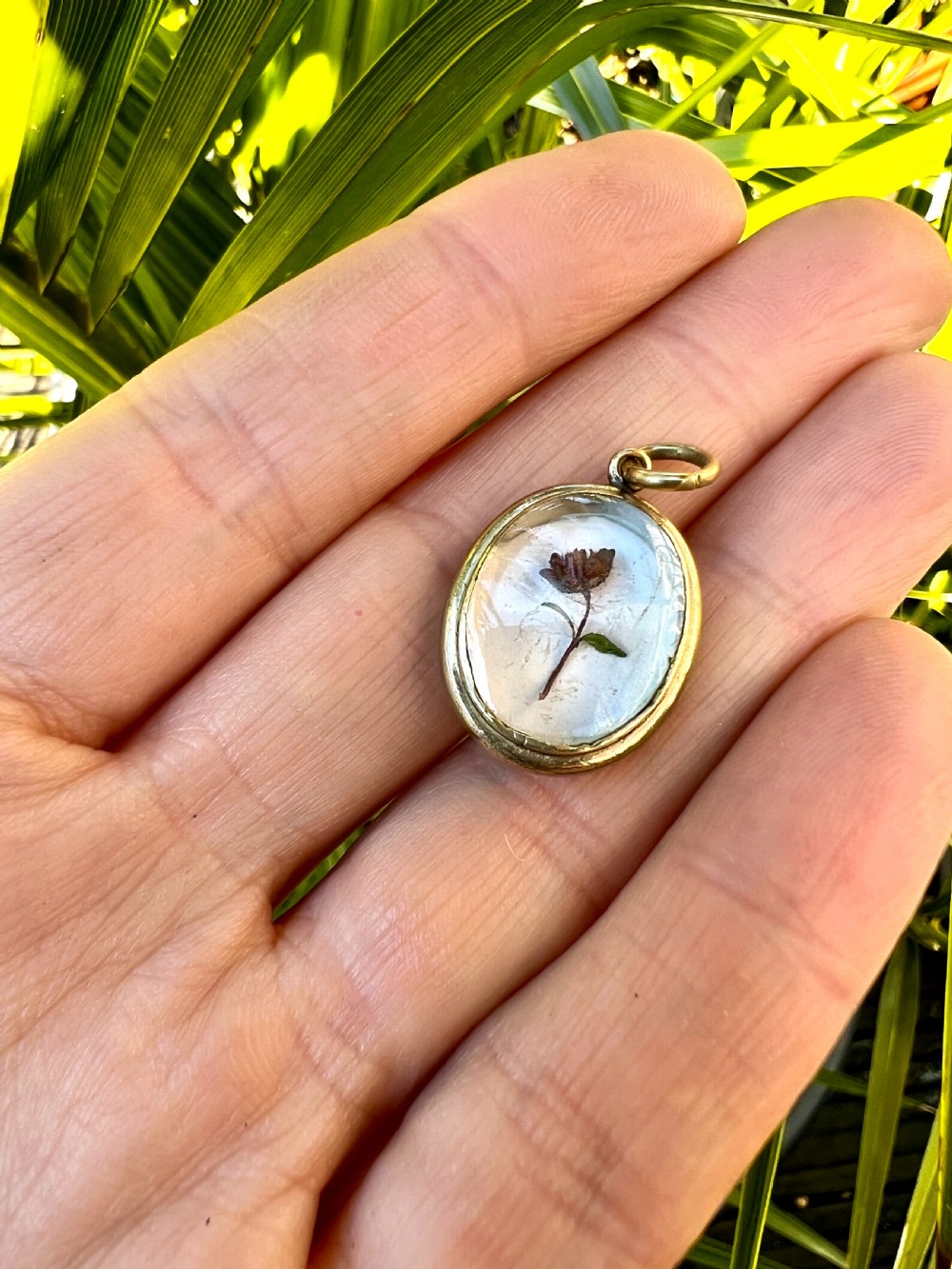 Victorian Locket Pendant with Dried Flower View VIII