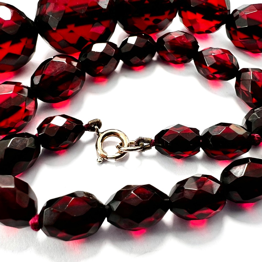 Art Deco 9CT Gold Clasp Cherry Amber Bakelite Necklace View V