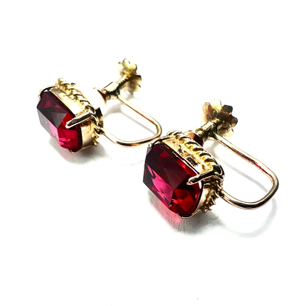 • Antique 9CT Gold Ruby Red Paste Screwback Earrings View III