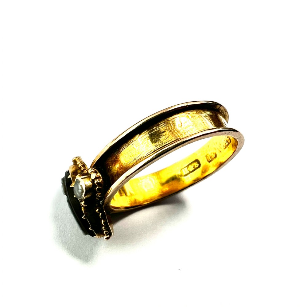 Victorian 15CT Gold Sardonyx and Pearl Forget me Not Memorial Ring View V