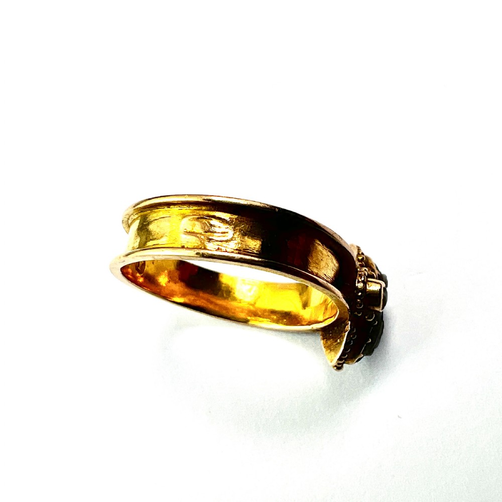 Victorian 15CT Gold Sardonyx and Pearl Forget me Not Memorial Ring View VI