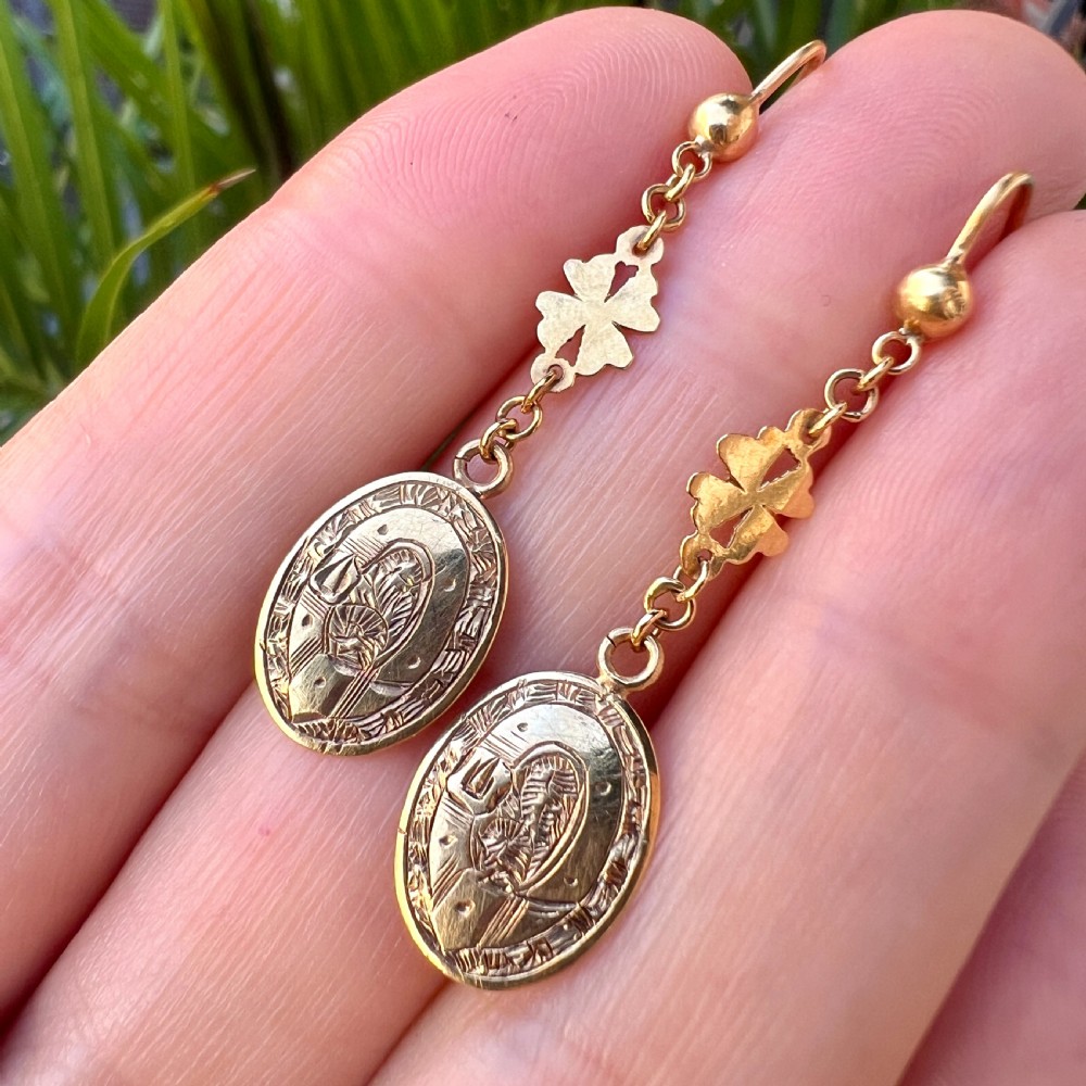  Victorian Pretty 9CT Gold Buckle and Lucky Shamrock Earrings View VII