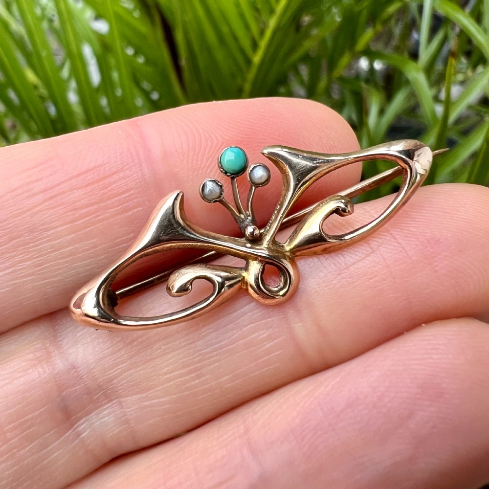 Victorian Art Nouveau Turquoise and Pearl Gold Brooch View IV