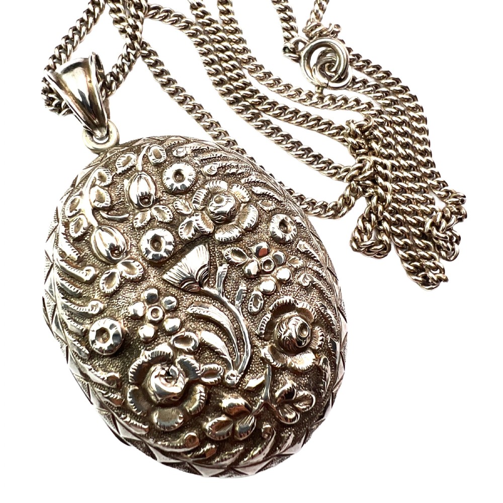 Large Victorian Silver Floral Locket Pendant and Chain Necklace