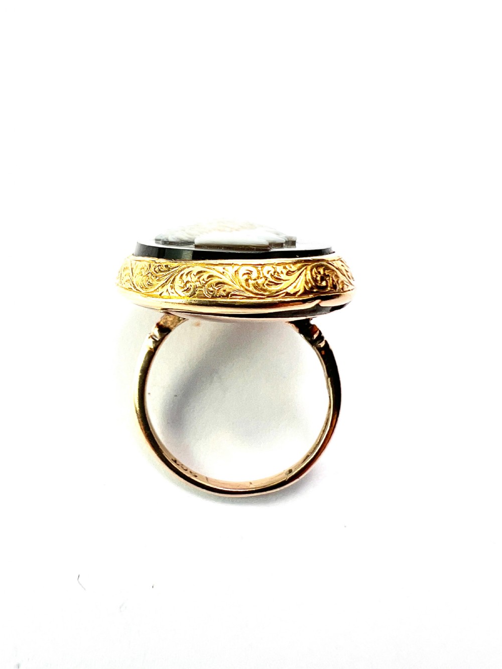Georgian Gold Carved Hardstone Cameo Ring View VI