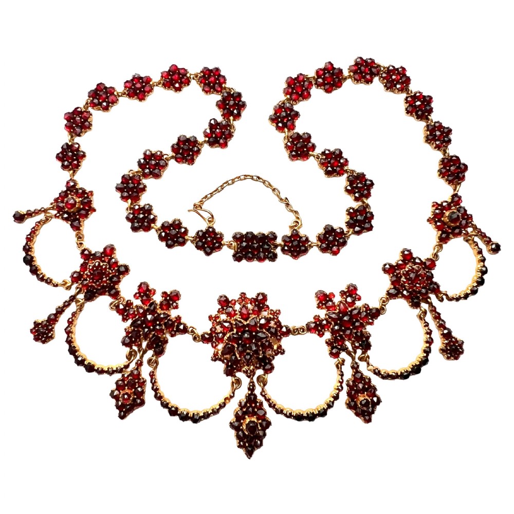 Victorian Bohemian Garnet Festoon Necklace