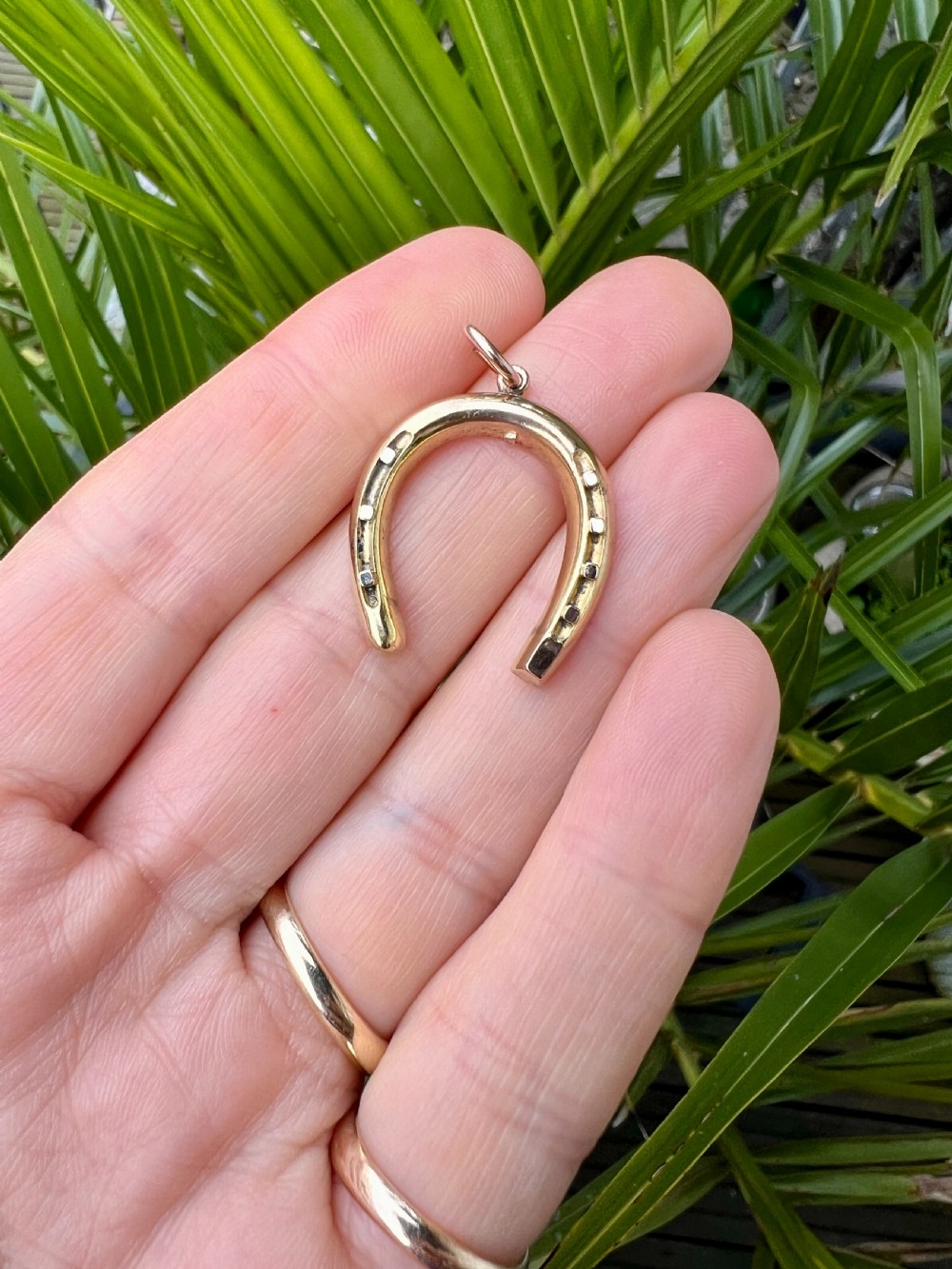 Large Antique Vintage 9CT Gold Horseshoe Pendant View VIII
