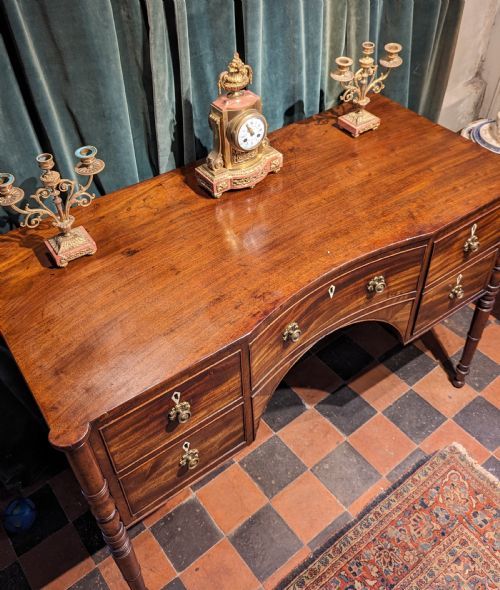 fig 1. Geo III Mahogany Sideboard