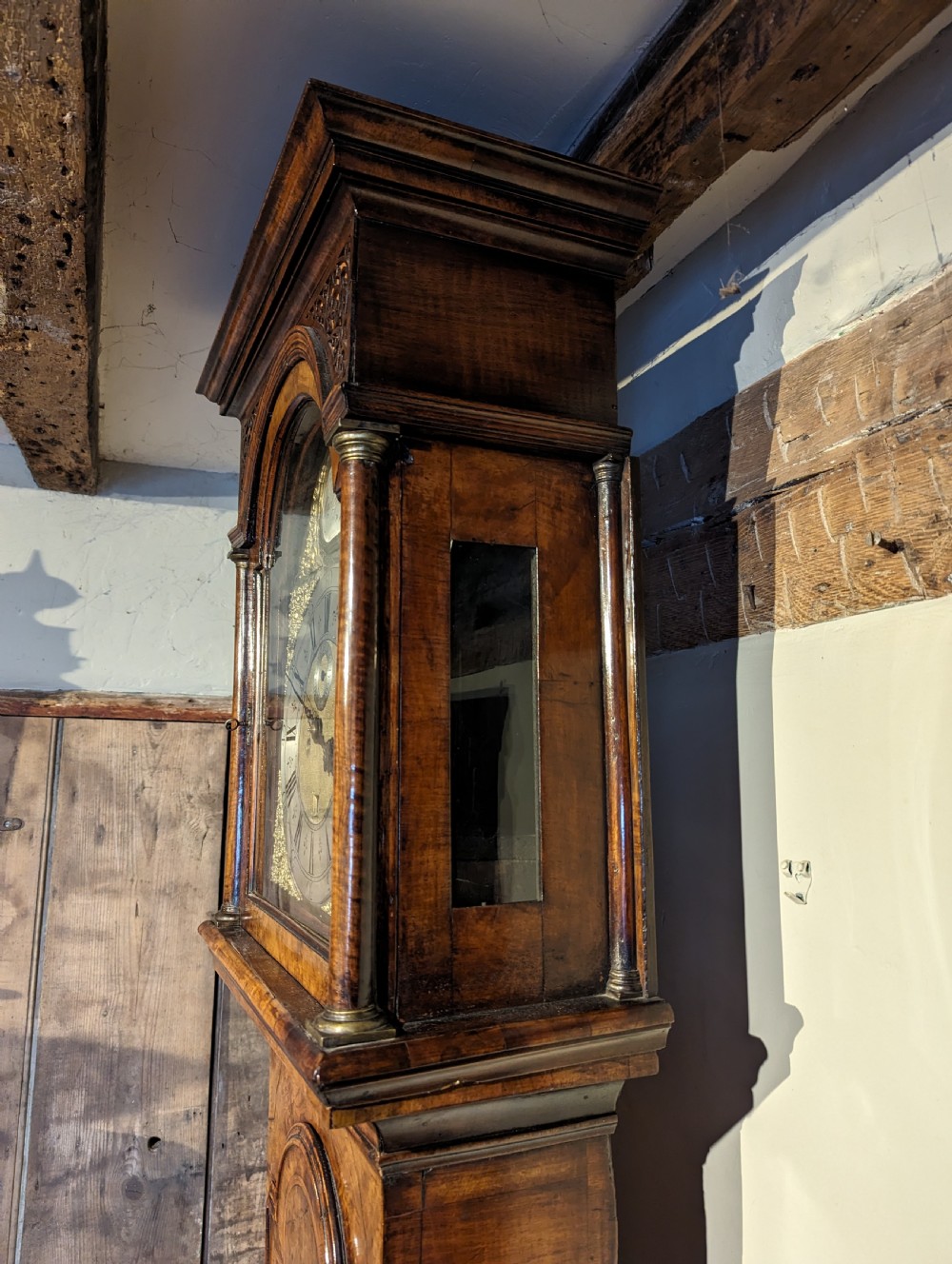 Early 18th Cent Walnut Longcase Long Case Grandfather Clock View VII
