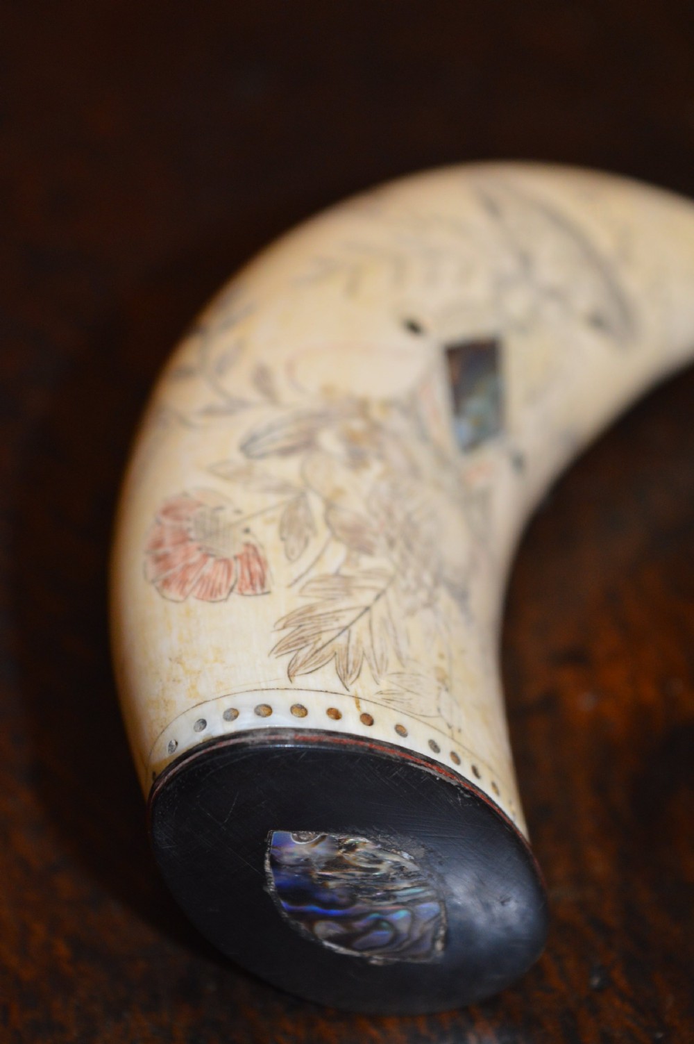 19th Century Whale Tooth Scrimshaw Snuff Mull , Abalone Inserts, USA , c1850 View III